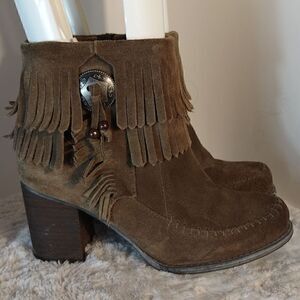 Sbicca Brown Suede Fringe Block Heel Booties